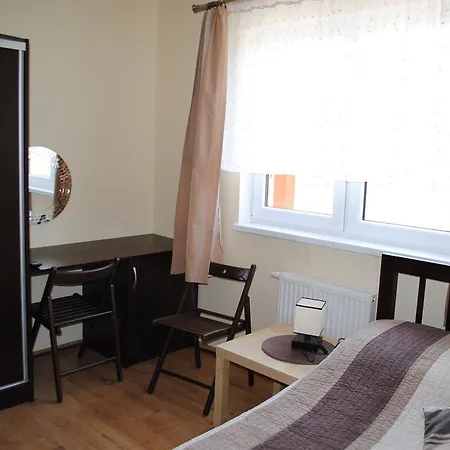 Pansiyon Krzywy W Ostrowie Morza Brzeg *