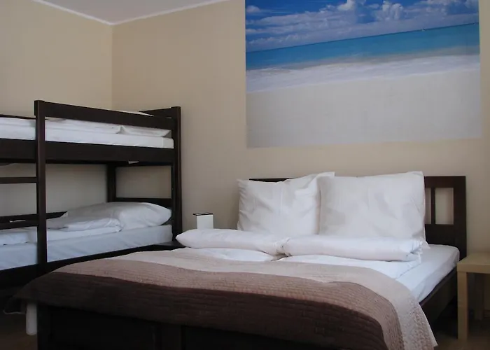 Krzywy W Ostrowie Morza Brzeg