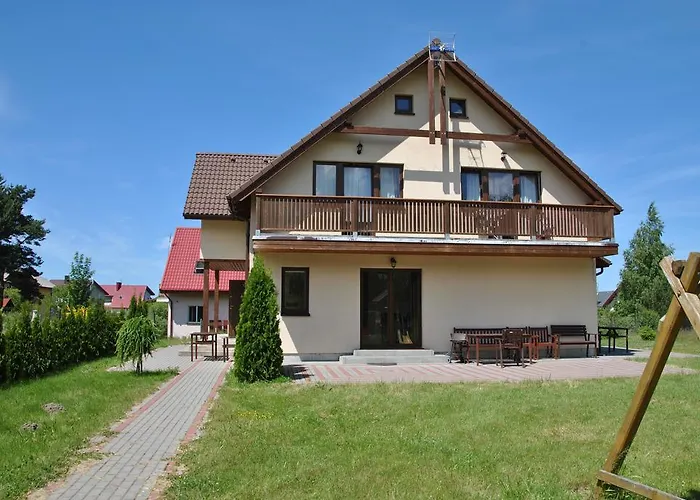 Krzywy W Ostrowie Morza Brzeg *